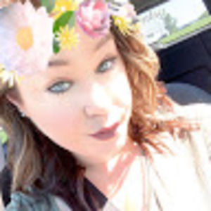 Meet your Posher, Stephanie's